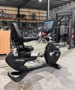 Life Fitness Elevation Series 95R Discover Recumbent Bike SE3HD